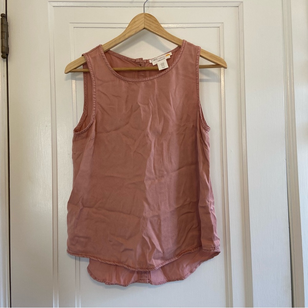 C&C California button back blouse